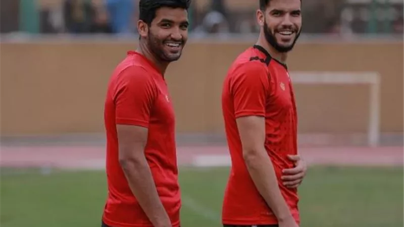 اخر كلام.. منع الثنائي ازارو وجمعة من التواجد في الاهلي