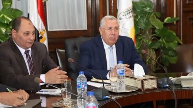 وزير الزراعة يشدد على تقديم الخدمات البيطرية للثروة الحيوانية
