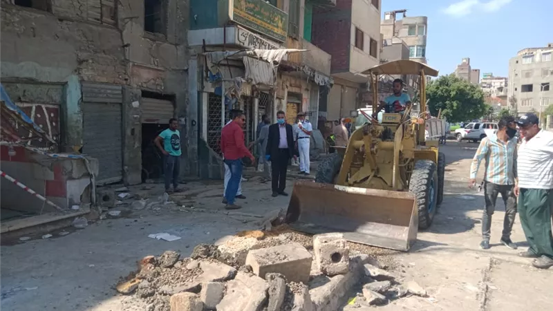 تطهير وتعقيم المنطقة المحيطة بمستشفى سرطان الاطفال ٥٧٣٥٧ بالقاهرة