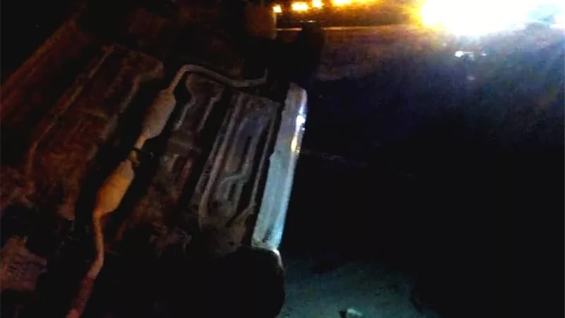 بالاسماء إصابة ٦ موظفين فى حادث إنقلاب سيارة حكومية بالوادى الجديد