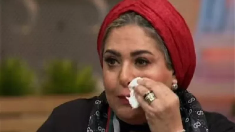 الله يرحمك ويسعدك في الآخره زي ما أسعدتنا في الدنيا.. صابرين تنعى حسن حسنى