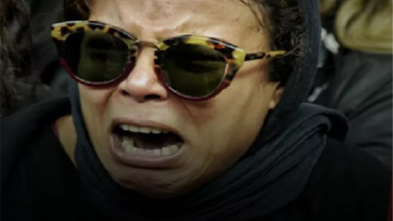 اللهم اكتبه عندك من الصالحين والأبرار.. ناهد السباعى تنعى حسن حسنى