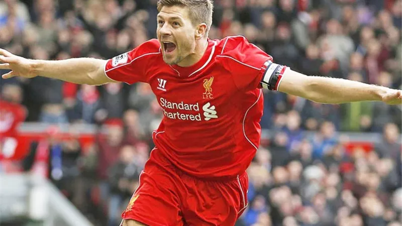 ليفربول يهنئ جيرارد بعيد ميلاده الـ 40