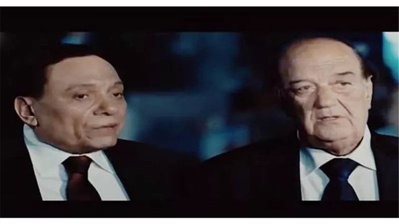 كيف نعى الزعيم عادل امام الفنان حسن حسني .. شاهد