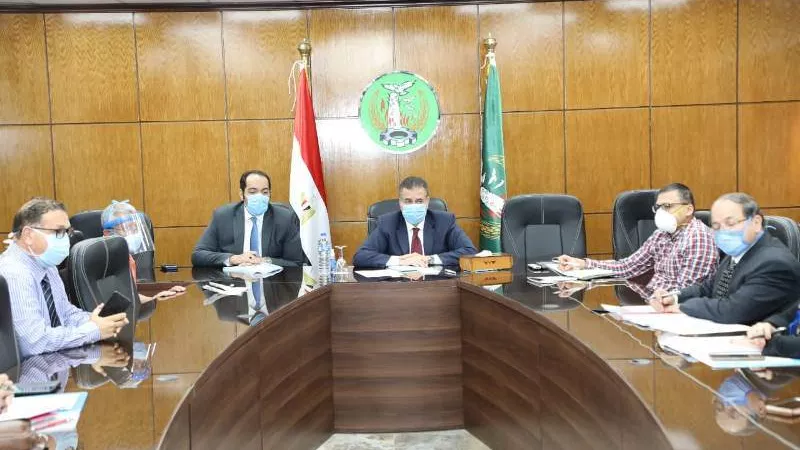 محافـظ المنوفية : لجان للعزل المنزلى و أرقام ساخنة للتواصل مع المشتبه بإصابتهم والإعلان عن عدد الأسرة المتاحة بالمستشفيات