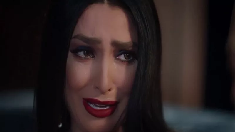 اتعلمت منة كتير ومكالمة آخر رمضان كانت الوداع.. روجينا تنعى حسن حسنى بكلمات مؤثرة