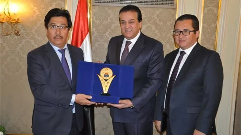 جامعة الفارابي الكازاخية تحتفل بعيد الخريجين