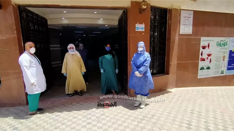 خروج ١٠ حالات شفاء جديدة من مستشفيات العزل بالشرقية