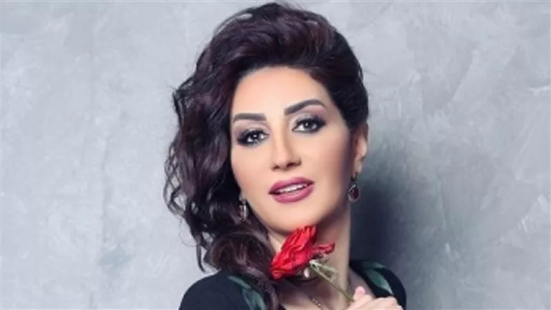 وفاء عامر لجمهورها.. 
