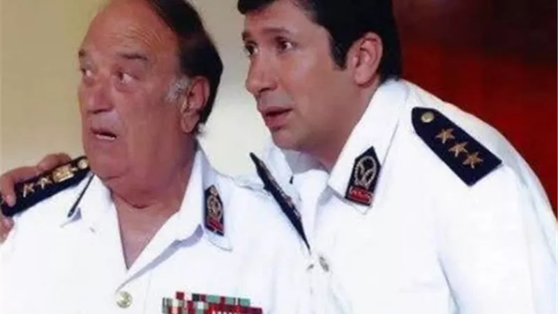 هانى رمزى يستعيد ذكرياته مع الفنان الراحل حسن حسنى.. صور