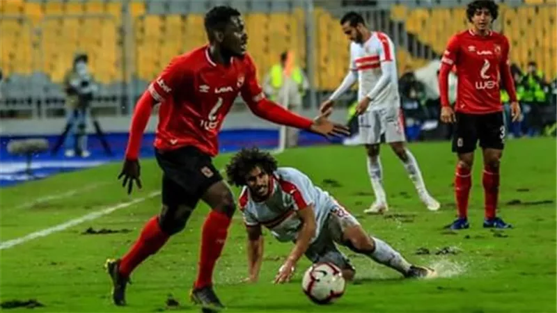 جونيور أجايي: مدرب الأهلي لم يساندني في محنتي