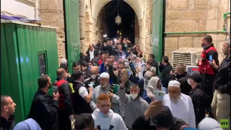 الاوقاف تدعو رواد المسجد الأقصى الالتزام بالقوانين والتعليمات الطبية