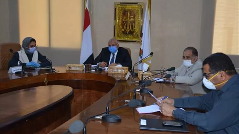 توقف قطار كورونا عند ٦٥ إصابة وسط ترقب نتائج المخالطين بالوادى الجديد