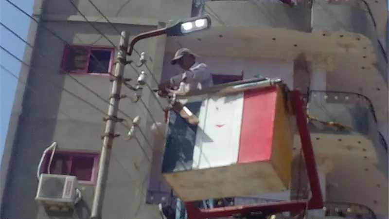 طوارئ بقرى الزقازيق للانتهاء من صيانة أعمدة الانارة خلال ١٥يوما والبداية بالشوبك وبردين
