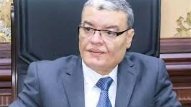 محافظ المنيا يقرر وقف الأجازات لجميع العاملين بالقطاع الصحي لمدة شهرين