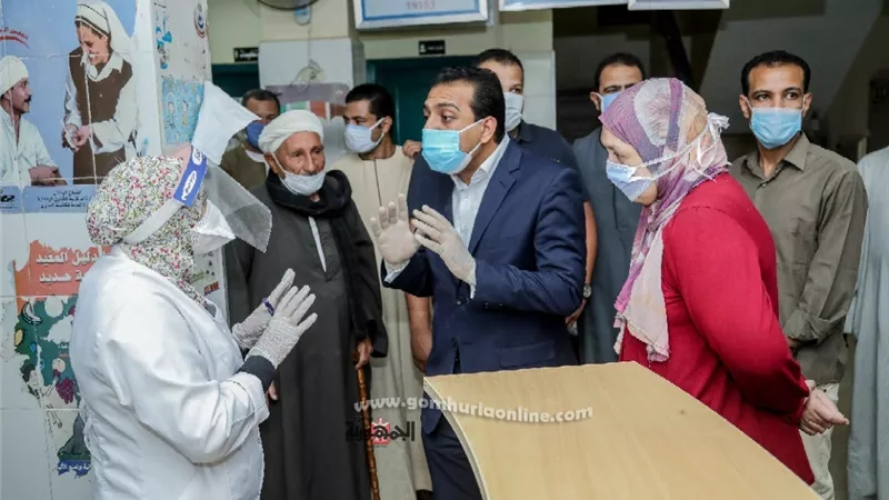 لليوم الثاني نائب محافظ قنا يتابع المستشفيات المخصصة لاستقبال وعزل المصابين بفيروس كورونا