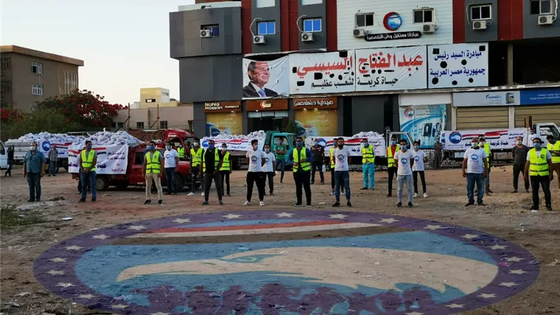 «مستقبل وطن الشرقية» يواصل توزيع آلاف الكراتين الغذائية علي الأسر ومتضرري كورونا
