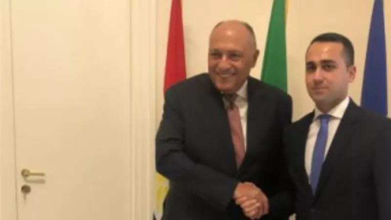 وزير الخارجية يستعرض مع نظيره الايطالي تداعيات ازمة كورونا وتطورات الملف الليبي