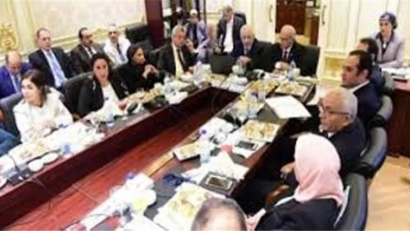 تعليم النواب امتحانات الثانوية العامة في موعدها والدولة وفرت الإجراءات الاحترازية حفاظا على صحة الطلاب