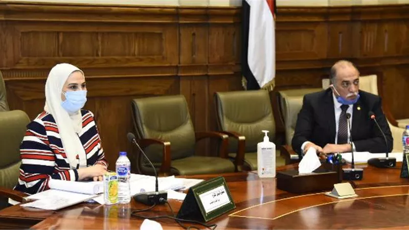 القصبي يشيد بتعامل وزارة التضامن مع أزمة فيروس كورونا