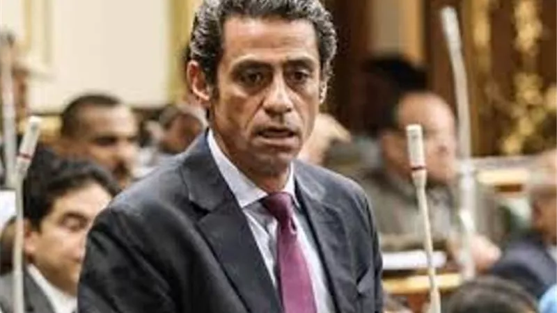 الجندى: تحية قلبية لعملاقى الطب العالمى يعقوب وغنيم لاتصالهما بالبطل الدكتور محمود سامى لرفع روحه المعنوية