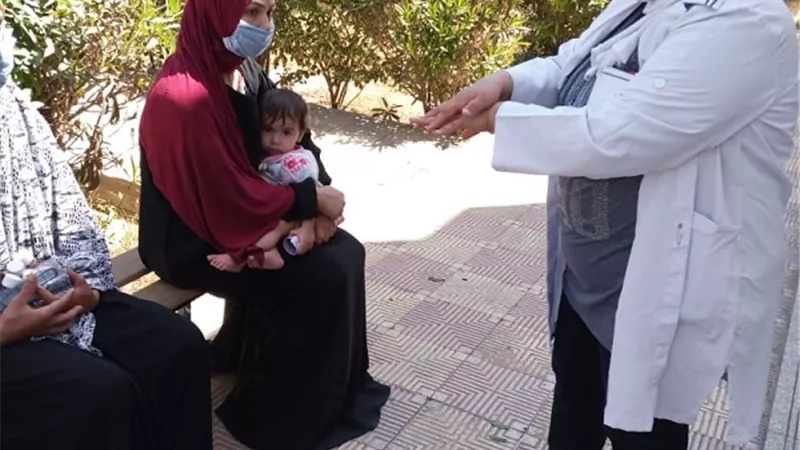 حملات تثقيفية لتوعية للمواطنين لمواجهة كورونا بالشرقية