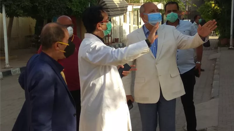 نائب محافظ القاهرة فى زيارة مفاجئه لمستشفى اليوم الواحد بالمرج