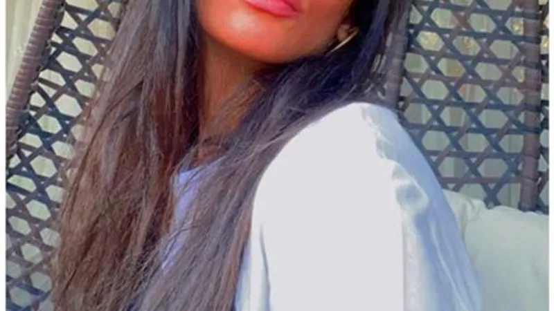كلمات رقيقة وإطلالة جذابة للفنانة زينة عبر انستجرام