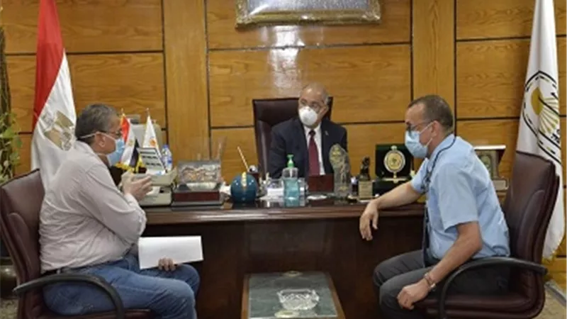 رئيس جامعة أسيوط يكشف ملامح التوسع فى حجم الخدمات الطبية المقدمة لمصابي كورونا