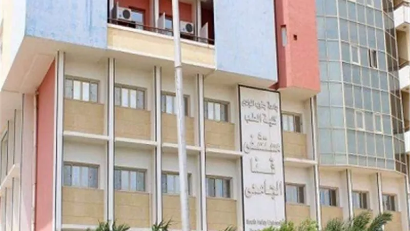 جامعة جنوب الوادى تنفى إصابة ٧ أطباء بالمستشفى الجامعى بفيروس كورونا