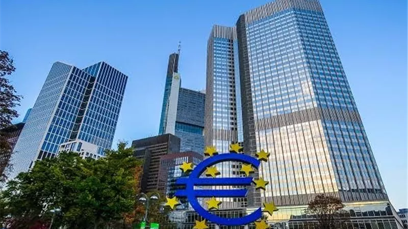 100 مليون دولار من البنك الأوروبي لإعادة الإعمار لدعم مشروعات القطاع الخاص في مصر