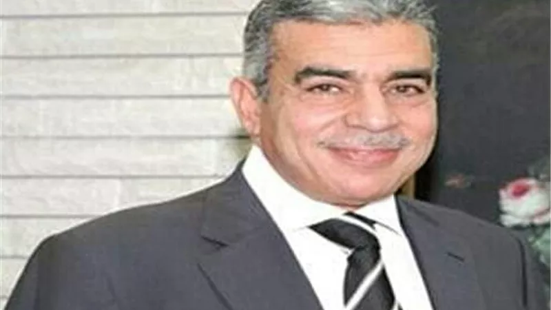رئيس مجلس أمناء العاشر: مساندة الدولة في تحدياتها واجب قومى
