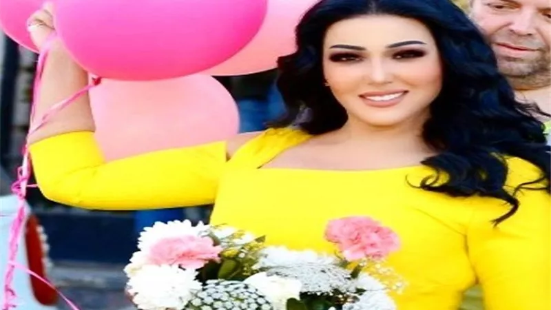 إطلالة مبهجة للفنانة سمية الخشاب فى أحدث جلسة تصوير لها ..صور