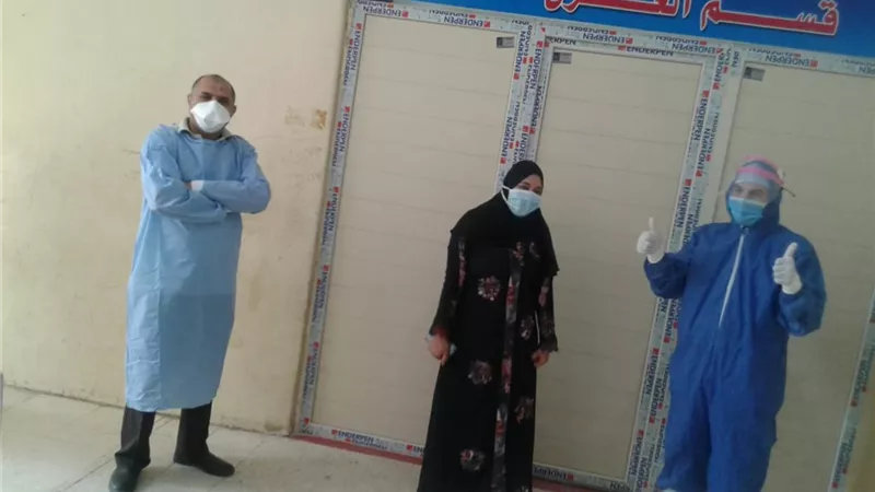ارتفاع حالات الشفاء ل١٨٧ بمستشفيات العزل بالشرقية والجيش الابيض يوزع ورودا علي الخارجين