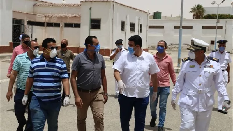 اللجنة الدائمة لادارة أزمة كورونا تتفقد مستشفي الحميات بالسويس