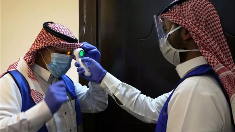 السعودية تتخطى حاجز الـ100 ألف إصابة بكورونا.. وأكبر ارتفاع يومي في الوفيات