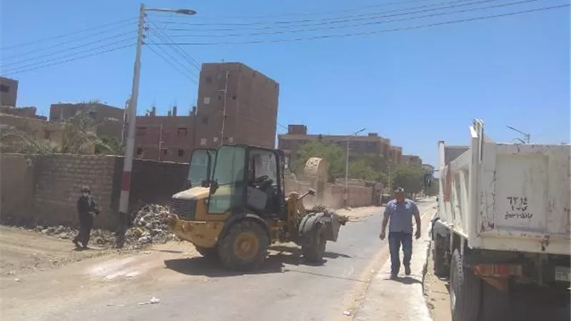 محافظ أسيوط: استمرار أعمال النظافة والتطهير بالمراكز والأحياء للوقاية من فيروس كورونا