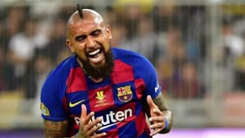 الإنتر الإيطالى يتراجع عن التعاقد مع نجم برشلونة