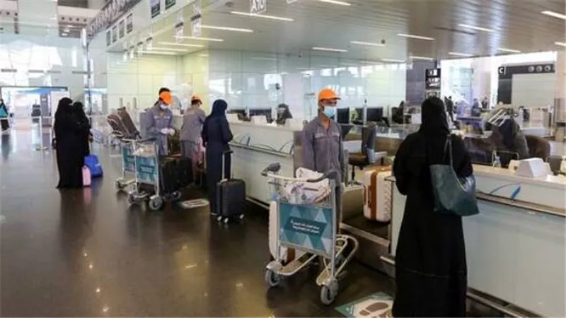 السعودية توضح حقيقة استئناف رحلاتها الدولية