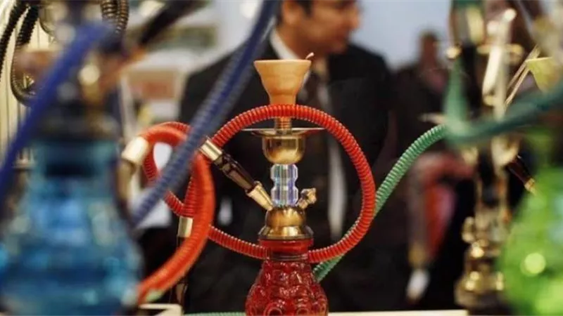 مع تخفيف القيود .. 