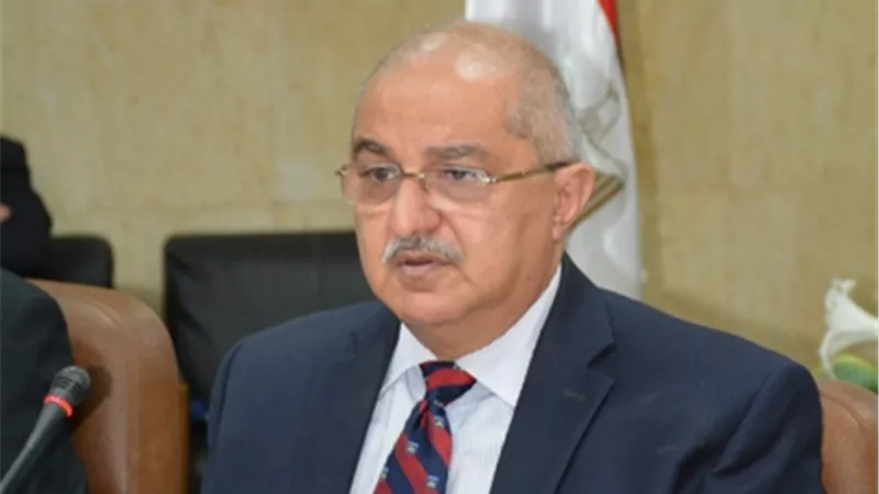 جامعة أسيوط تشهد تجاوب ملحوظ من طلاب فرق النقل بمختلف الكليات على الامتحانات الإلكترونية