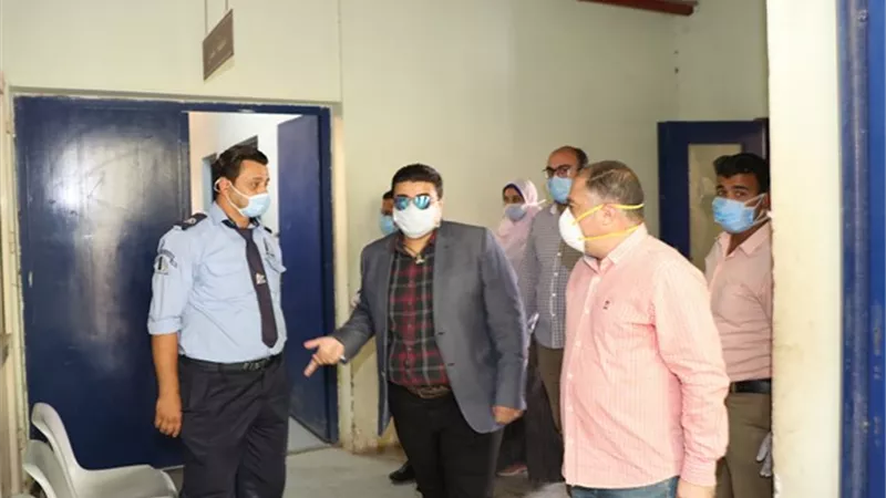 نائب المحافظ يزور مستشفى بنى سويف التخصصي