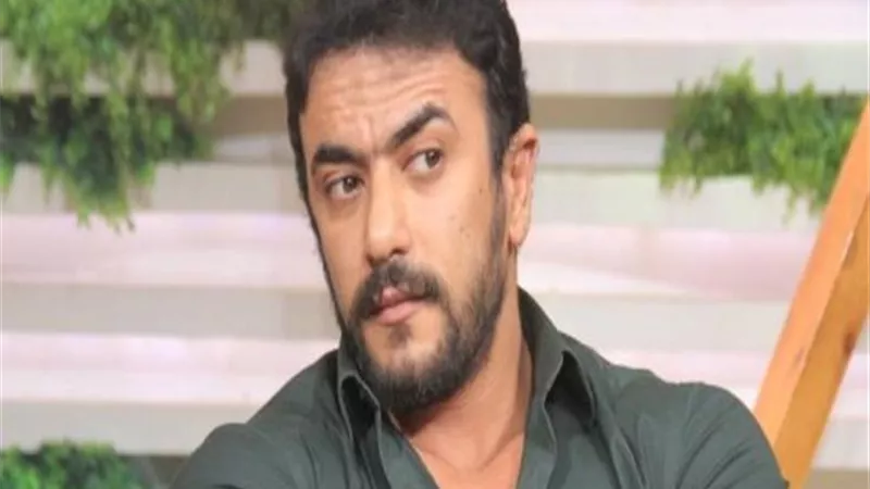 أحمد العوضى يحذر جمهوره من حساب مفبرك يستغل اسمه على تويتر..