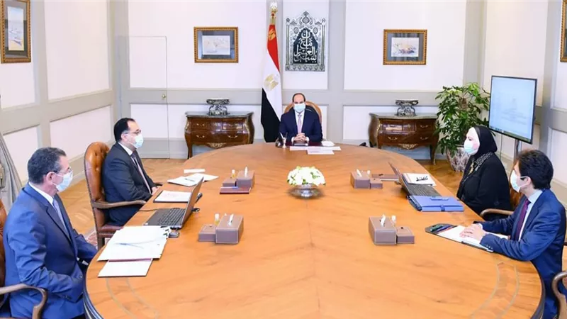 الرئيس السيسي يوجه بالاستمرار في جهود تحقيق توطين الصناعة وتوفير المناخ الداعم لقطاع الصناعات الوطنية الثقيلة