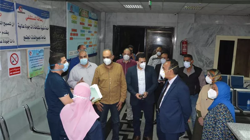 لمتابعة مستشفيات العزل: نائب محافظ المنيا يتفقد جراحات اليوم الواحد