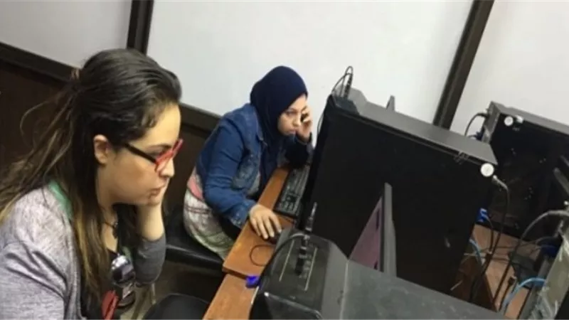 متحدث أولياء أمور طلاب الدبلومة الأمريكية: الطلاب محبطون ويائسون بسبب إلغاء امتحاناتهم