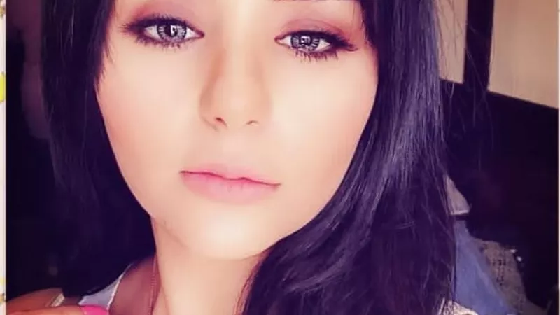 إيمان سلامه تخطف قلوب متابعيها بظهورها الرائع المتألق