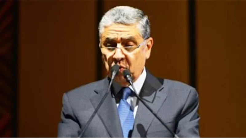 الكهرباء: إضافة 6 آلاف كيلو متر من خطوط النقل الجديدة نهاية العام الجاري