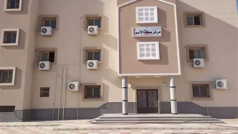 العاشر..تنتفض ضد كورونا..تعدادها مليون وتضم اكثر من ١٢٠٠ مصنع..بدون مستشفى للعزل