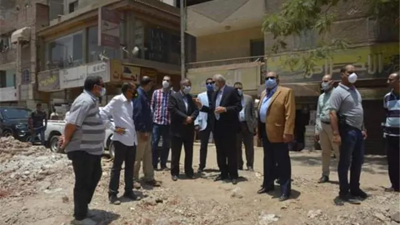 محافظ الجيزة يتفقد اعمال ازاله 124 عقاراً بعد نزع ملكيتهم وتعويض المواطنين